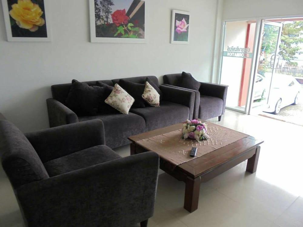 Rose Villa Hote Pak Chong Esterno foto