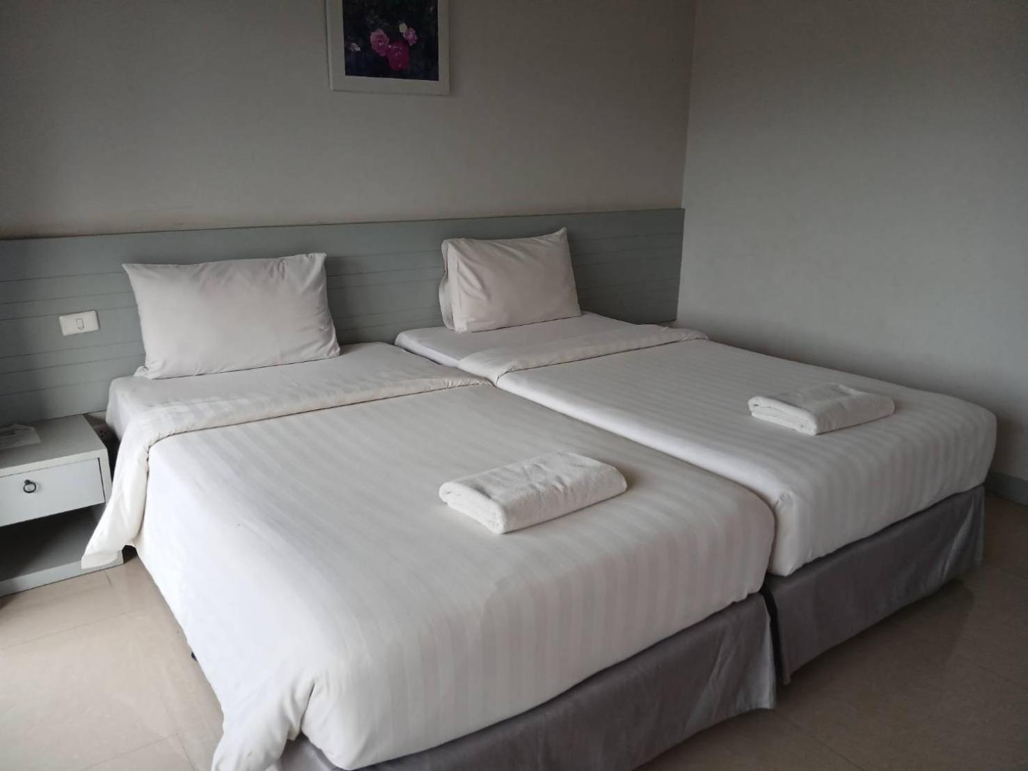 Rose Villa Hote Pak Chong Esterno foto