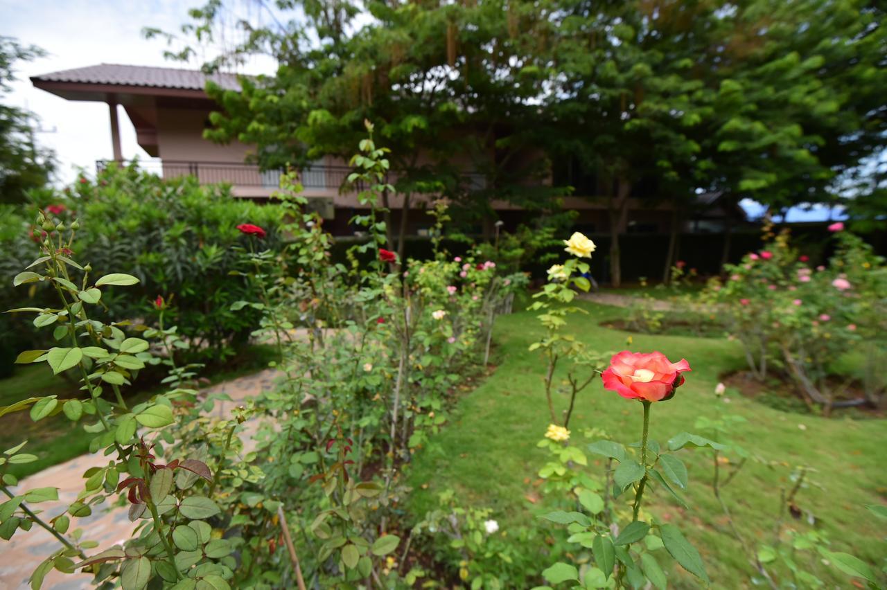 Rose Villa Hote Pak Chong Esterno foto