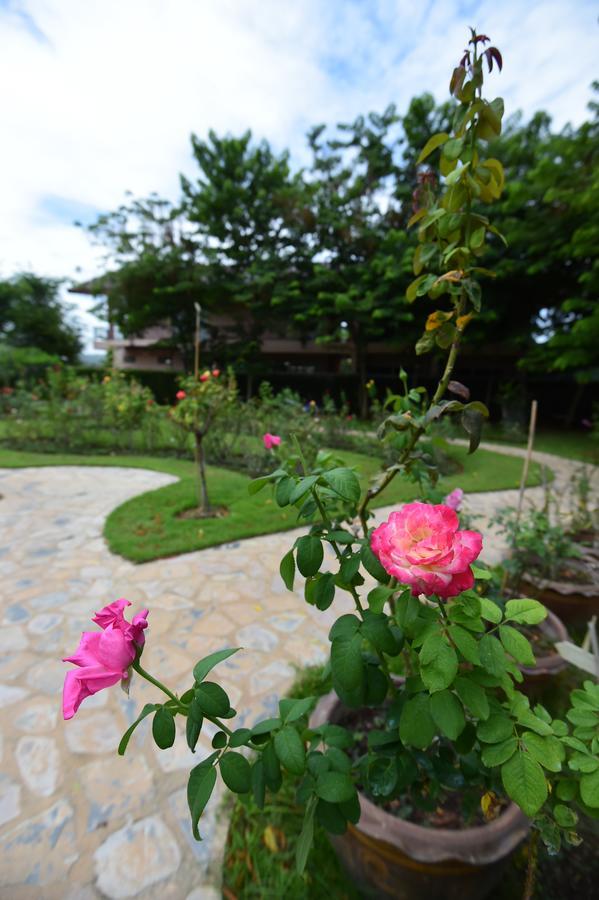 Rose Villa Hote Pak Chong Esterno foto