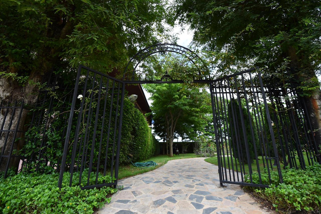 Rose Villa Hote Pak Chong Esterno foto