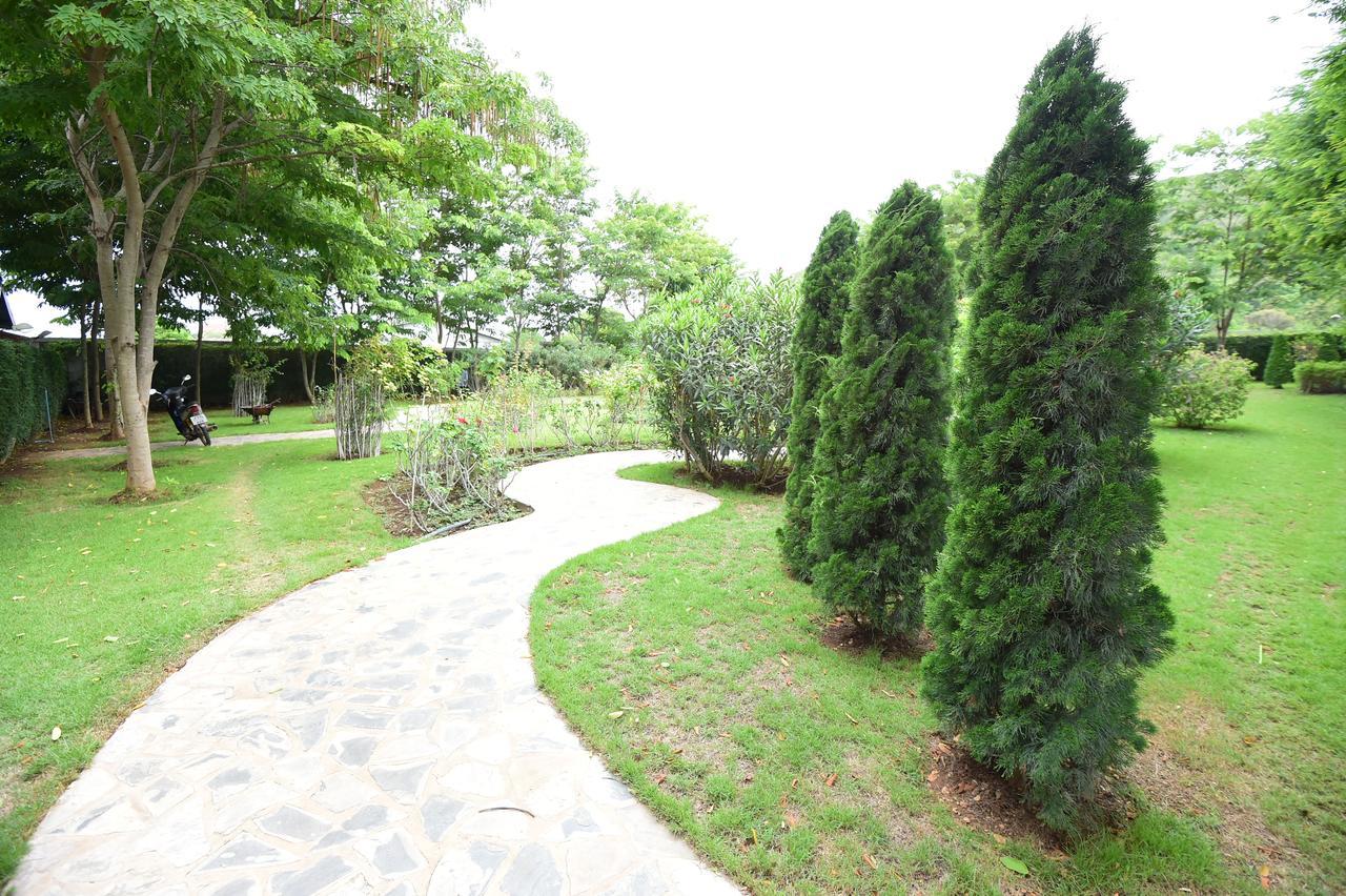 Rose Villa Hote Pak Chong Esterno foto