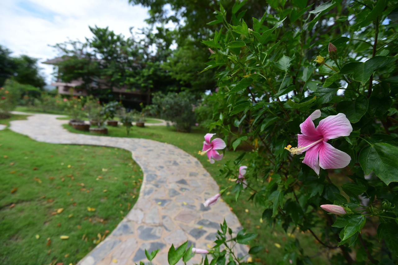 Rose Villa Hote Pak Chong Esterno foto